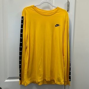 Nike Men’s Long Sleeve Tee designer arms